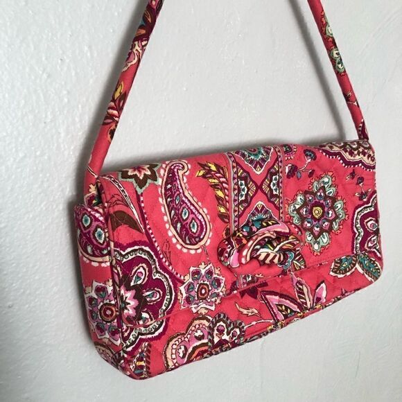 Vera Bradley Knot Just a Clutch in call me coral pink - Picture 3 of 7